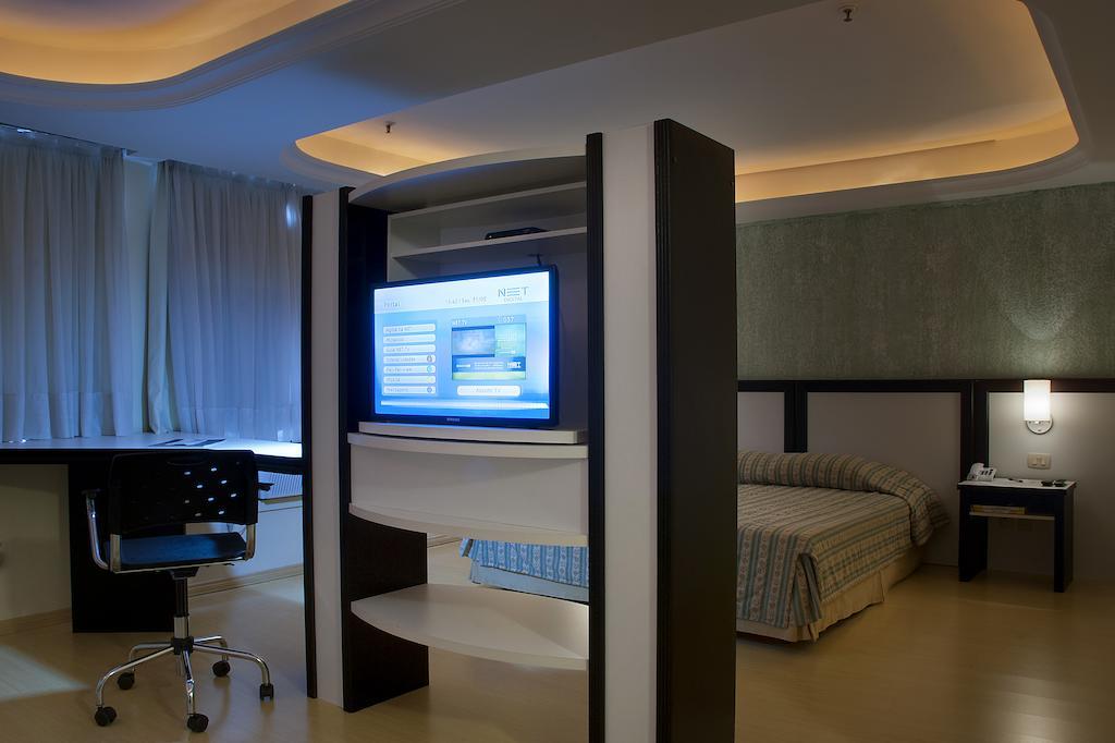 Master Premium Palace Porto Alegre Exterior photo